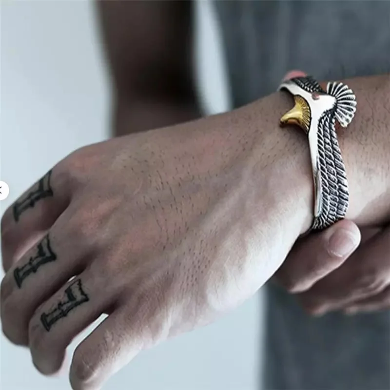 Accessories for Men Viking Eagle Cuff Bracelet Boyfriend Adjustable Tribal Wildlife Eagle Wing Bracelet Aesthetic Jewelry Gift
Accessories for Men Viking Eagle Cuff Bracelet Boyfriend Adjustable Tribal Wildlife Eagle Wing Bracelet Aesthetic Jewelry Gift