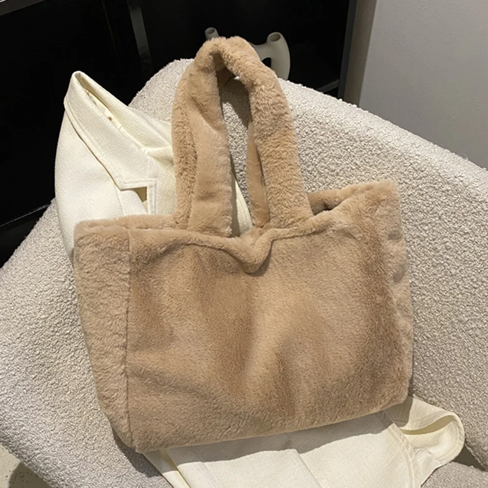 2023 New Women Plash Handbags Designer Bags Luxury Shoulder Bags Warm Large Capacity Shoping And Travel Casual Bags
2023 New Women Plash Handbags Designer Bags Luxury Shoulder Bags Warm Large Capacity Shoping And Travel Casual Bags