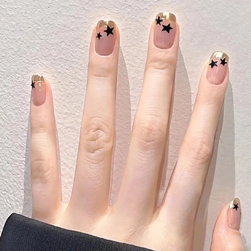 Fashion Beauty Tools 24PCS Reusable Short Star Nail Art Gold French Full Cover Nail Tips Nails Set Press on Fake Nails Wearable 
Fashion Beauty Tools 24PCS Reusable Short Star Nail Art Gold French Full Cover Nail Tips Nails Set Press on Fake Nails Wearable