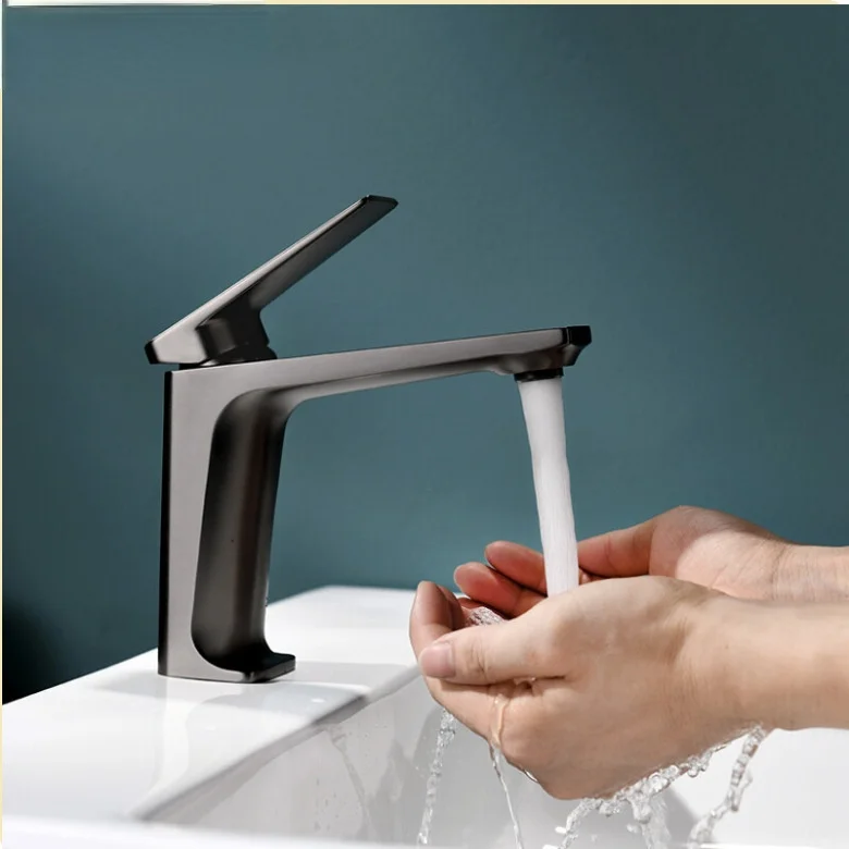 Faucet Water Faucet Bathroom Gray Basin Hot Wash and Washbasin Basin Bathroom Gun Cold Basin
Faucet Water Faucet Bathroom Gray Basin Hot Wash and Washbasin Basin Bathroom Gun Cold Basin