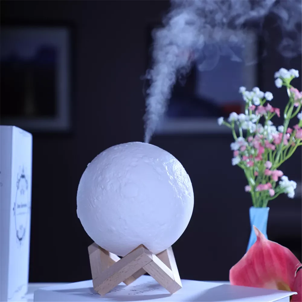 880Ml Ultrasonic Moon Air Humidifier Aroma Diffuser USB Mist Maker Humidificador with Led Night Lamp With Wood Stand
880Ml Ultrasonic Moon Air Humidifier Aroma Diffuser USB Mist Maker Humidificador with Led Night Lamp With Wood Stand