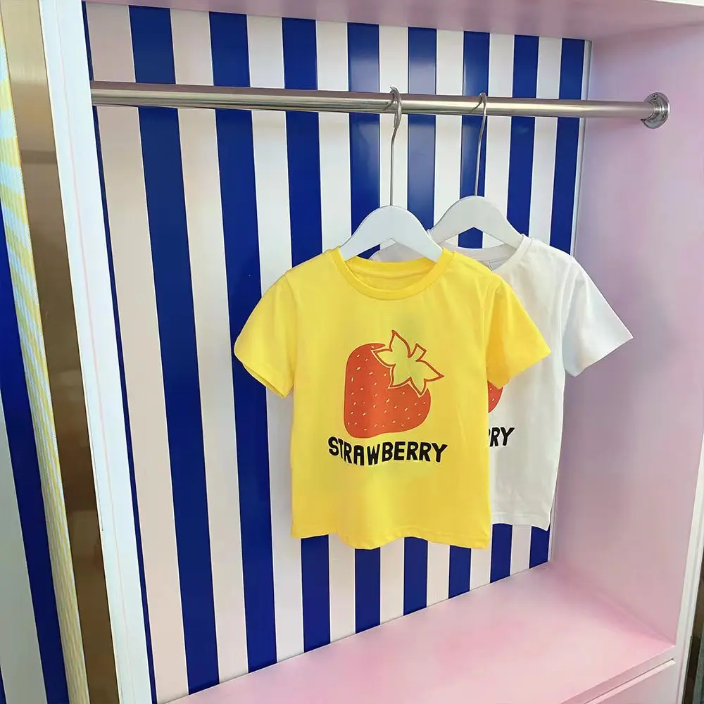 High-end custom 2022 spring and summer new products for boys and girls with the same printing casual cotton T-shirt
High-end custom 2022 spring and summer new products for boys and girls with the same printing casual cotton T-shirt