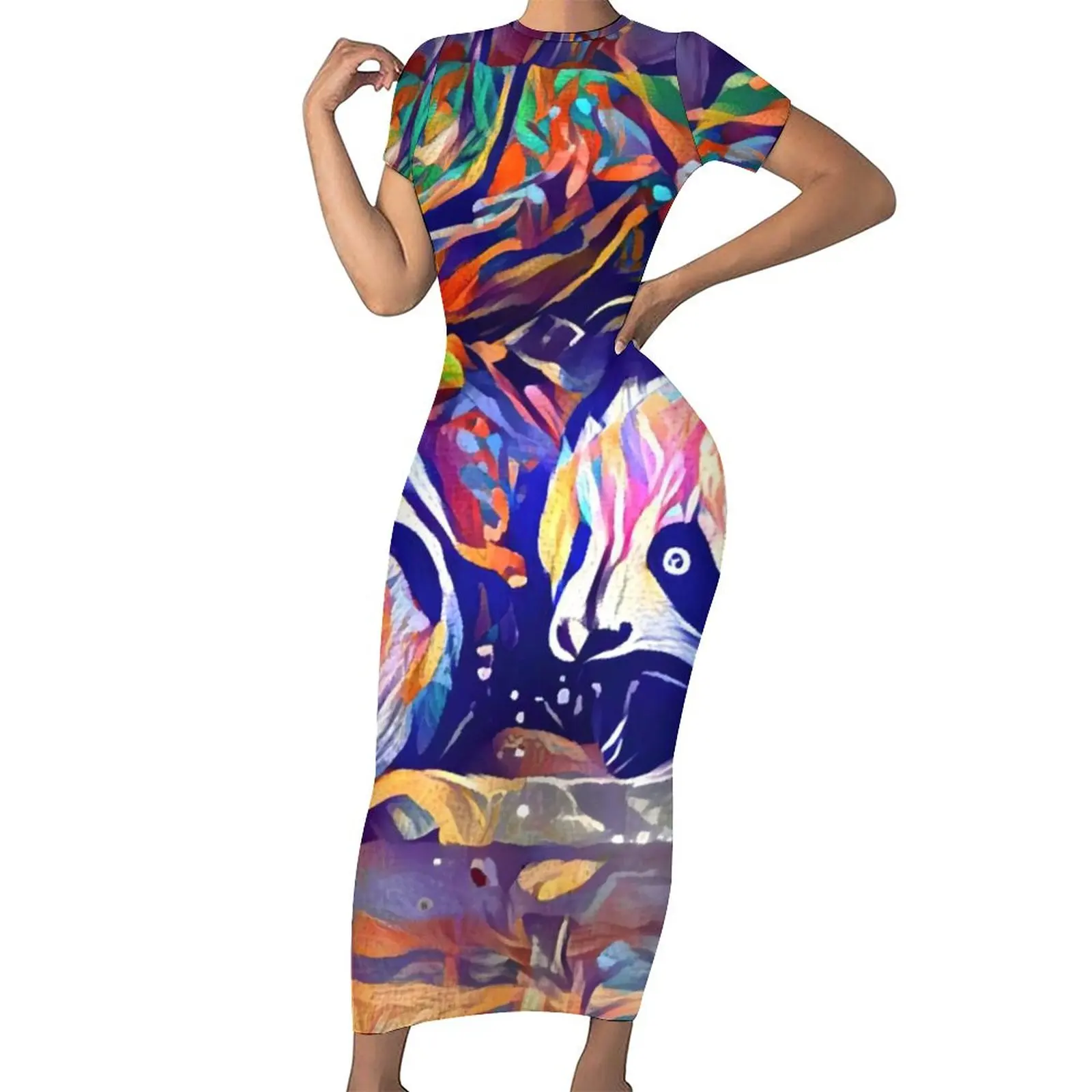 Женское летнее платье-макси с коротким рукавом и абстрактным принтом
Женское летнее платье-макси с коротким рукавом и абстрактным принтом