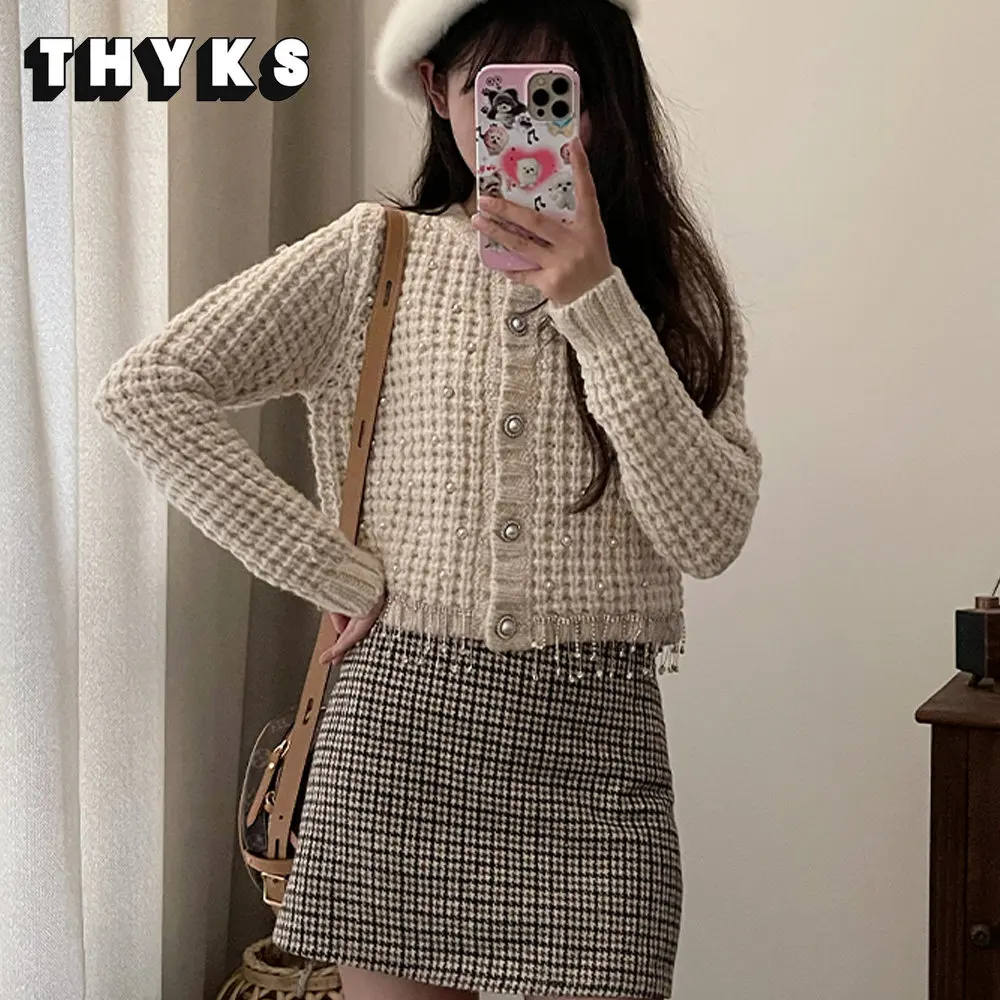 Diamond Knitting Sweater Jacket Women Short Knitted Cardigan Coat Pearls Tassel Cropped Tops Autumn Winter 2022 Fashion Clothes
Diamond Knitting Sweater Jacket Women Short Knitted Cardigan Coat Pearls Tassel Cropped Tops Autumn Winter 2022 Fashion Clothes