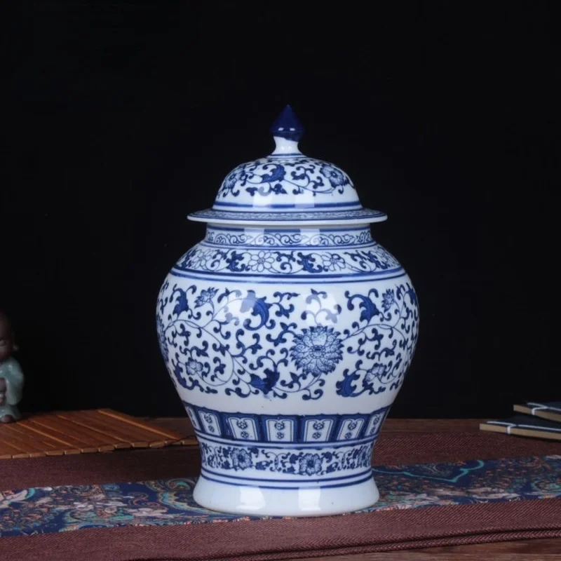 Antique Blue and White Porcelain General Jar Retro Vase Flower Arrangement Craft Ornament Ceramic Sealed Tea Jar Container Gift
Antique Blue and White Porcelain General Jar Retro Vase Flower Arrangement Craft Ornament Ceramic Sealed Tea Jar Container Gift