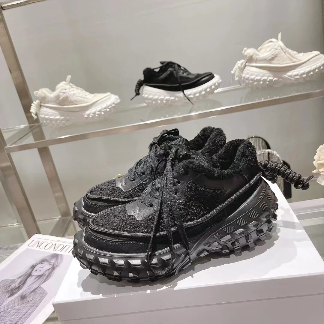 New Arrival Brand Top Winter Women's Snow U Ankle Flat Real Sheep Fur Leather Casual Fashion Big Tyre Soled Boot
New Arrival Brand Top Winter Women's Snow U Ankle Flat Real Sheep Fur Leather Casual Fashion Big Tyre Soled Boot