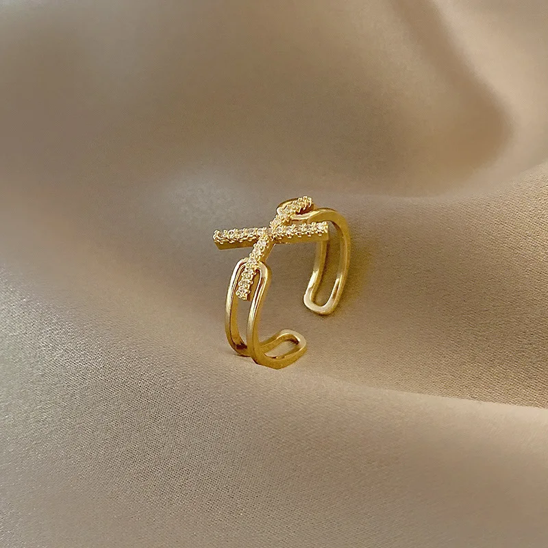 2022 Hot and Simple Gold Cross Ring Geometry Double Open Adjustable Ring, Suitable for Women's Party Wedding Jewelry Gifts 
2022 Hot and Simple Gold Cross Ring Geometry Double Open Adjustable Ring, Suitable for Women's Party Wedding Jewelry Gifts