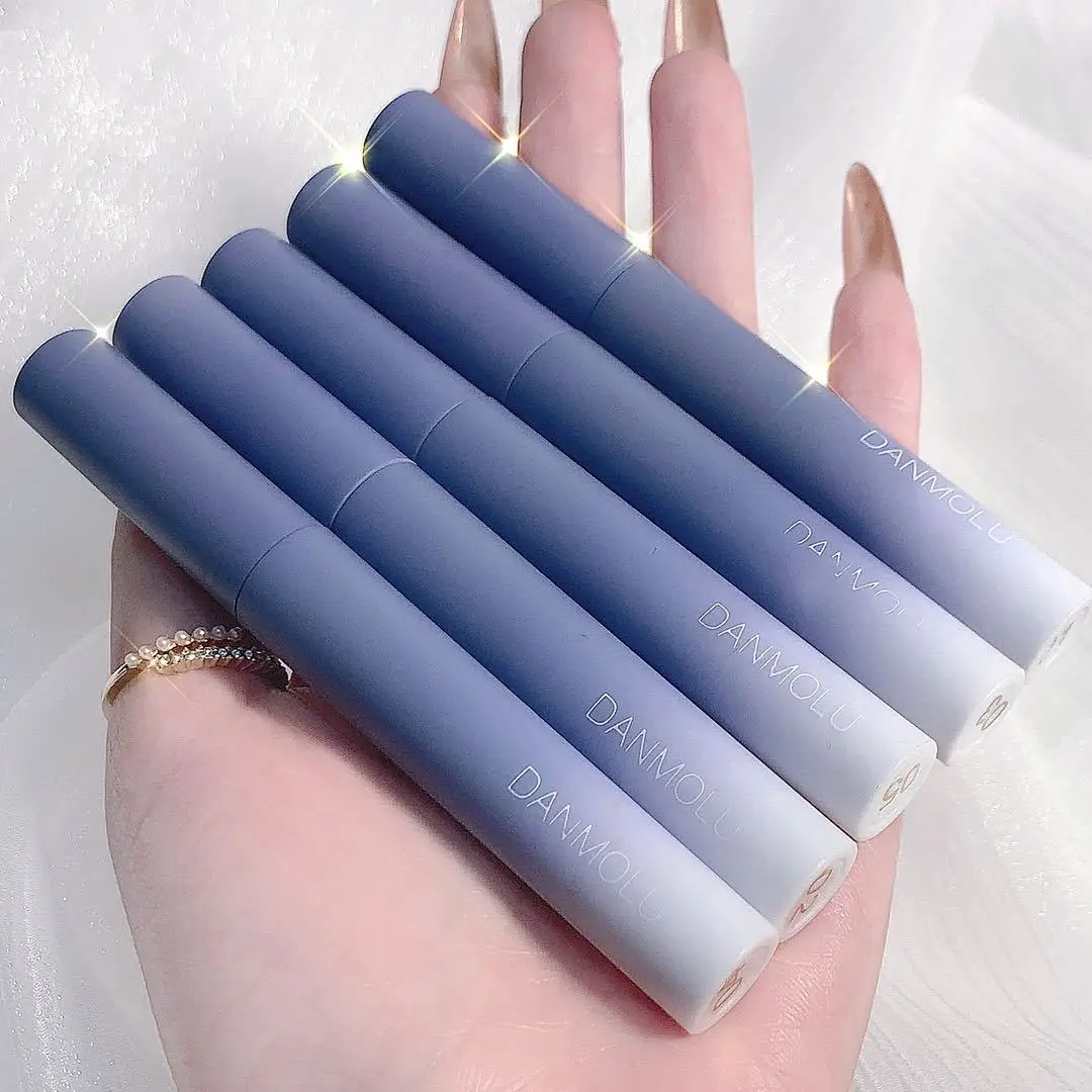 Matte Lipstick Set 5pcs Red Lip Makeup For Girls Long Lasting Waterproof Non-Stick Cup Lip Glaze Not Fade Women Cosmetic Make Up
Matte Lipstick Set 5pcs Red Lip Makeup For Girls Long Lasting Waterproof Non-Stick Cup Lip Glaze Not Fade Women Cosmetic Make Up