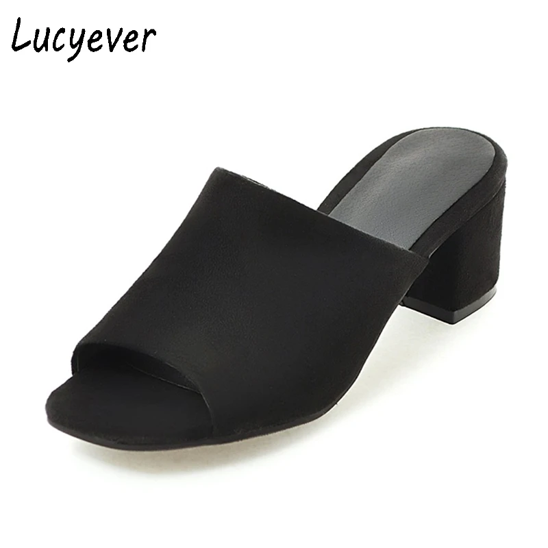 Lucyever 2022 Summer Casual Soft Leather High Heels Slippers Concise Flock Solid Shoes Woman Open Toe Flip Flops Plus Size 34-43
Lucyever 2022 Summer Casual Soft Leather High Heels Slippers Concise Flock Solid Shoes Woman Open Toe Flip Flops Plus Size 34-43