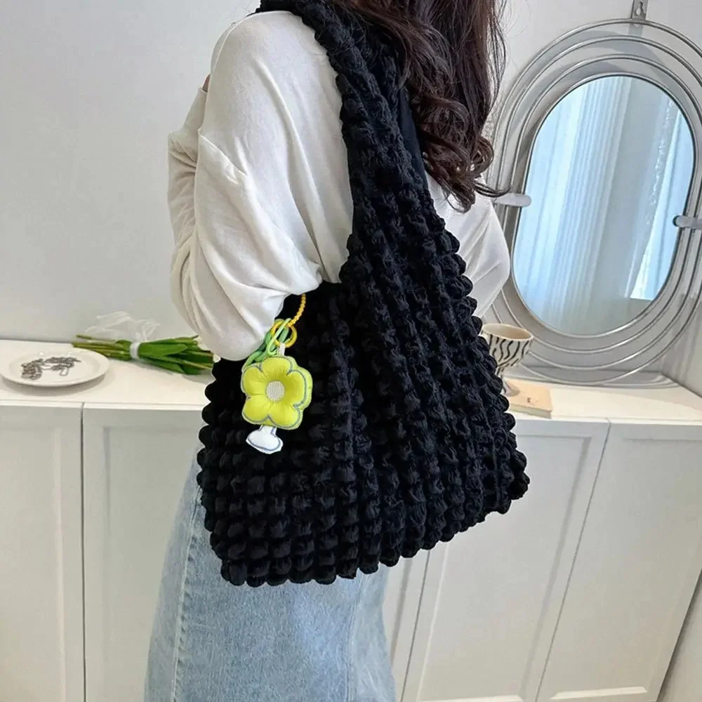Women Shoulder Bags Cute Pleated Bubbles Large Capacity Female Vest Underarm Bag Tote Shopping Bag Soft Cloth Fabric Handbags
Women Shoulder Bags Cute Pleated Bubbles Large Capacity Female Vest Underarm Bag Tote Shopping Bag Soft Cloth Fabric Handbags
