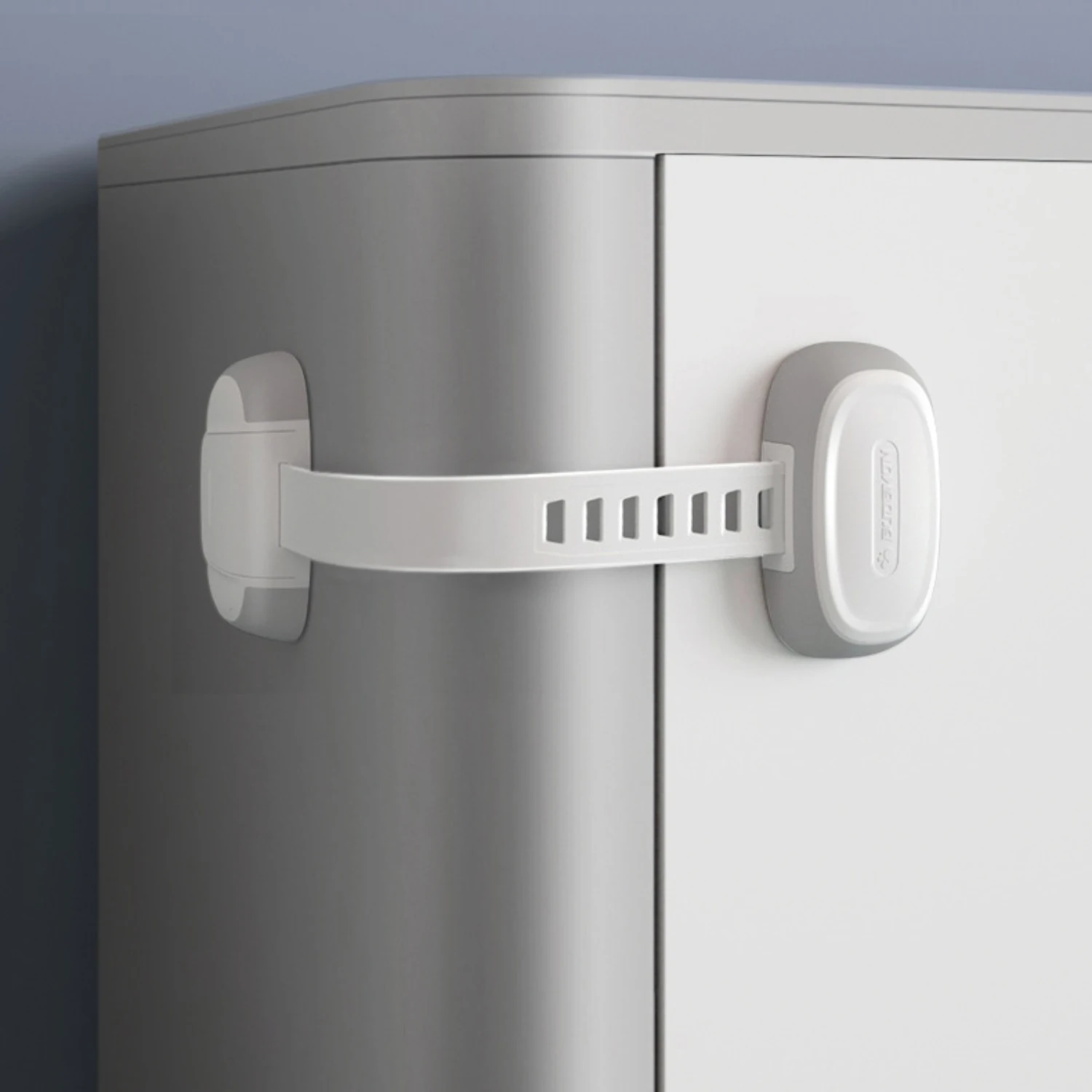 1PC Baby Safety Adjustable Multi-Purpose Lock Child Protective Cupboard Latch Kids Proofing Freezer Safety Lock Drawer Stopper
1PC Baby Safety Adjustable Multi-Purpose Lock Child Protective Cupboard Latch Kids Proofing Freezer Safety Lock Drawer Stopper