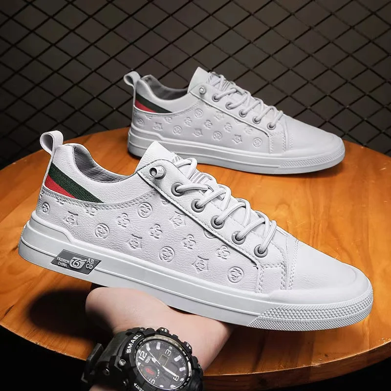 Qmaigie men leather shoes designer 2022 New fashion Tennis shoes luxury brand skateboard shoe comfortable casual Vulcanize Shoes
Qmaigie men leather shoes designer 2022 New fashion Tennis shoes luxury brand skateboard shoe comfortable casual Vulcanize Shoes