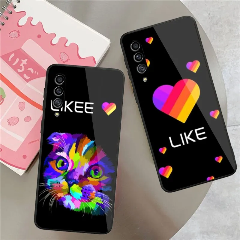 Likees Phone Case For Samung A32 A51 A52 NOTE 10 20 S10 S20 S21 S22 Pro Ultra Black PC Glass Phone Cover
Likees Phone Case For Samung A32 A51 A52 NOTE 10 20 S10 S20 S21 S22 Pro Ultra Black PC Glass Phone Cover