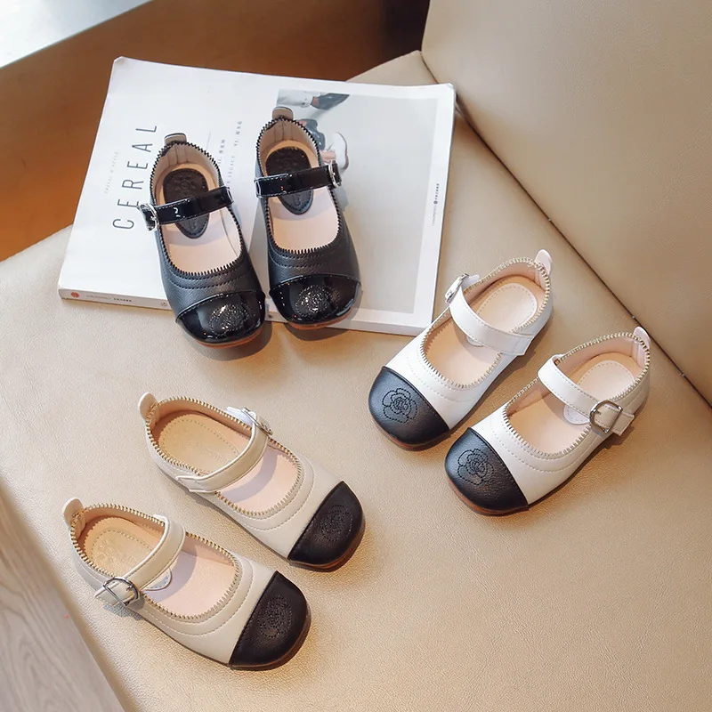 Chaussure Enfant Fille Spring Children Leather Shoes Fashion Korean Princess Shoes Kids Soft Bottom Anti Slip Casual Girls Shoes
Chaussure Enfant Fille Spring Children Leather Shoes Fashion Korean Princess Shoes Kids Soft Bottom Anti Slip Casual Girls Shoes