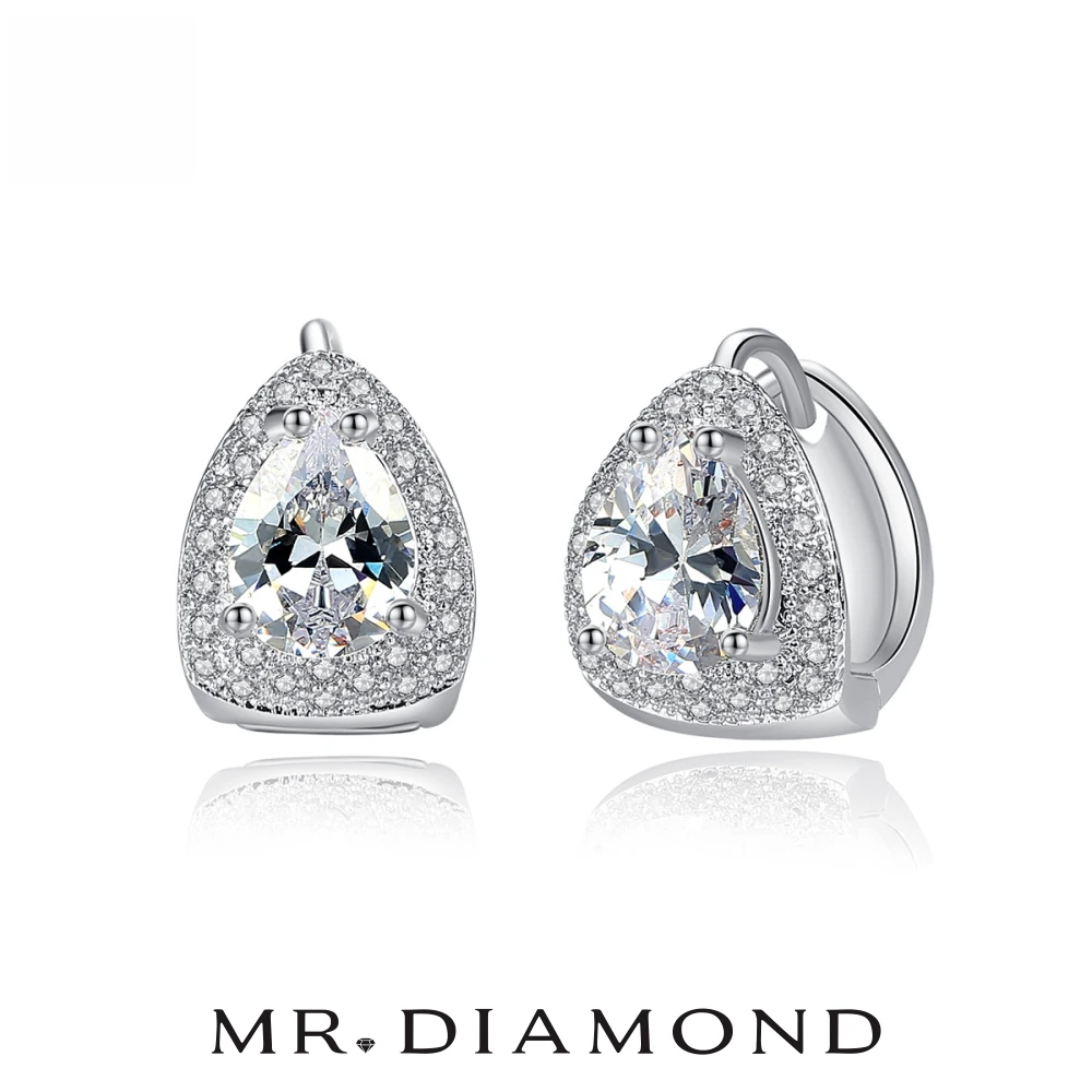 French Earrings 925Silver Ear stud Moissanite Embed Water Droplets Shape AAA Zircon Eardrop Fashion Design GatheringJewelry Gift
French Earrings 925Silver Ear stud Moissanite Embed Water Droplets Shape AAA Zircon Eardrop Fashion Design GatheringJewelry Gift