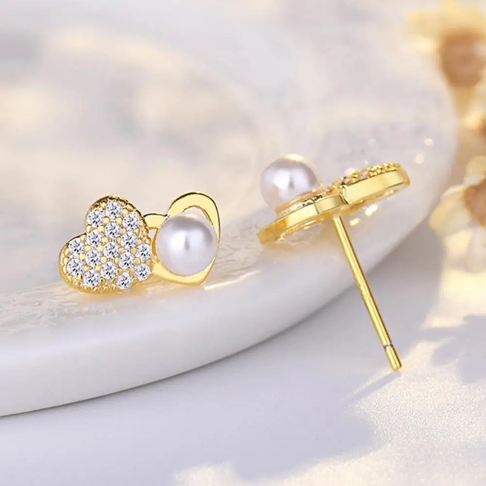 

1 Pair Ear Studs Popular Female Vintage for Banquet Women Stud Earrings Faux Pearl Ear Studs