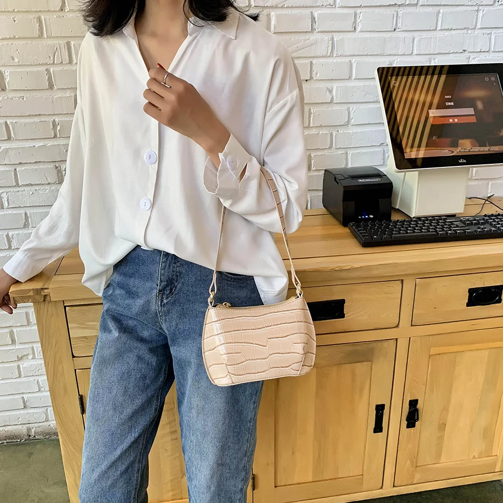 Women Vintage Shoulder Bags Stone Pattern Evening Clutch Top-handle Ladies Fashion Purse Clutch Handbags Totes Bag
Women Vintage Shoulder Bags Stone Pattern Evening Clutch Top-handle Ladies Fashion Purse Clutch Handbags Totes Bag