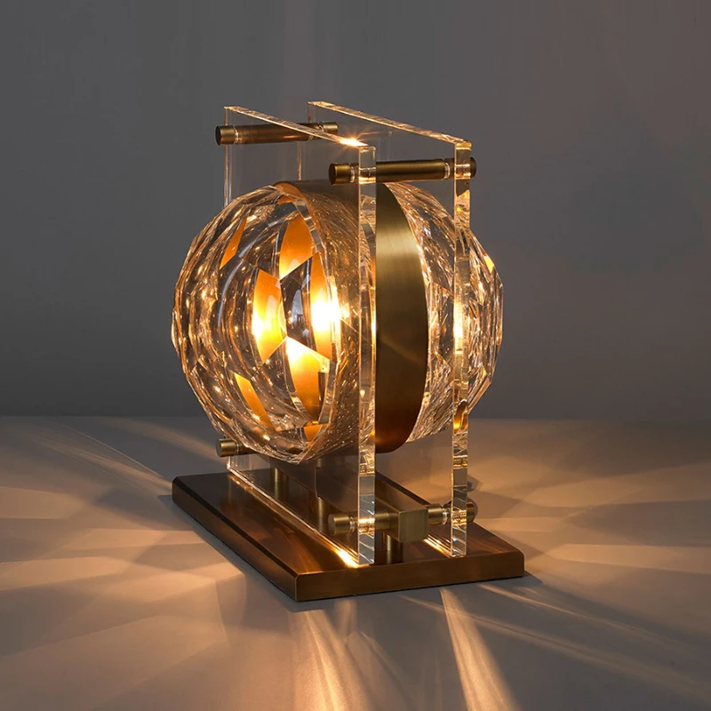 All Copper Light Luxury Post modern Bedroom Bedside Crystal Table Lamp American Simple Living Room Decorative Lamp
All Copper Light Luxury Post modern Bedroom Bedside Crystal Table Lamp American Simple Living Room Decorative Lamp