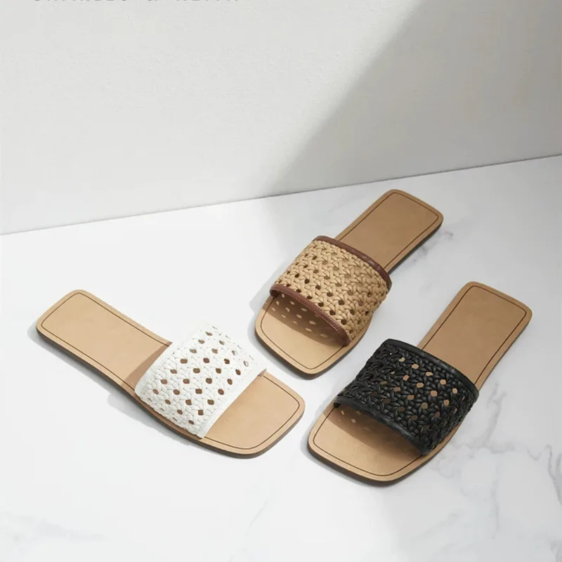 2022 Spring and Summer Women's Shoes Woven Upper Hollow Square Toe Flat Heel Outside Beach Slippers
2022 Spring and Summer Women's Shoes Woven Upper Hollow Square Toe Flat Heel Outside Beach Slippers