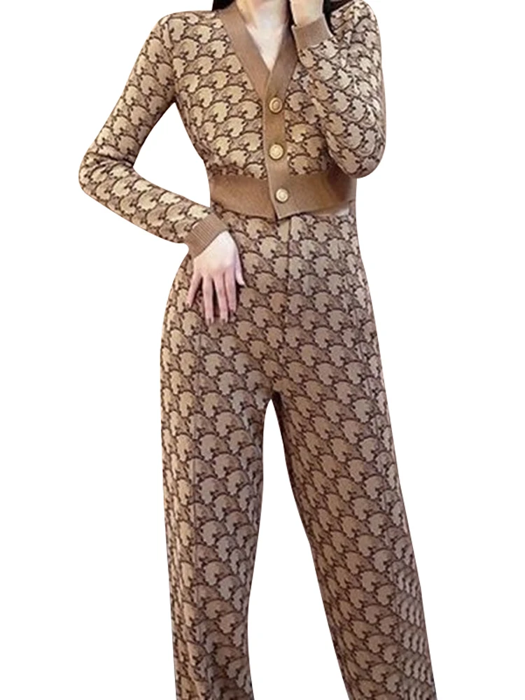 2 Piece Set African Clothes Women Tops Wide Leg Pants Suits Set 2023 Spring Autumn Print Knitted Casual African Clothing Outfits
2 Piece Set African Clothes Women Tops Wide Leg Pants Suits Set 2023 Spring Autumn Print Knitted Casual African Clothing Outfits
