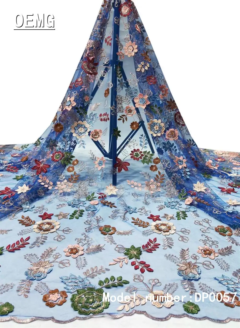OEMG African Blue Lace Fabric 2022 Nigerian French 3D Flower Flower Tulle Lace with 3D Embroidery Lace Fabric for Dress DP0057
OEMG African Blue Lace Fabric 2022 Nigerian French 3D Flower Flower Tulle Lace with 3D Embroidery Lace Fabric for Dress DP0057