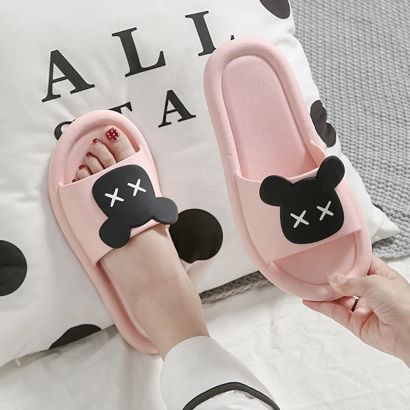 Women Cartoon Slippers Open Toe Bear Slides Non-slip Indoor Bathroom Flip Flops Men Outside Summer Beach Sandals Zapatos Hombre
Women Cartoon Slippers Open Toe Bear Slides Non-slip Indoor Bathroom Flip Flops Men Outside Summer Beach Sandals Zapatos Hombre