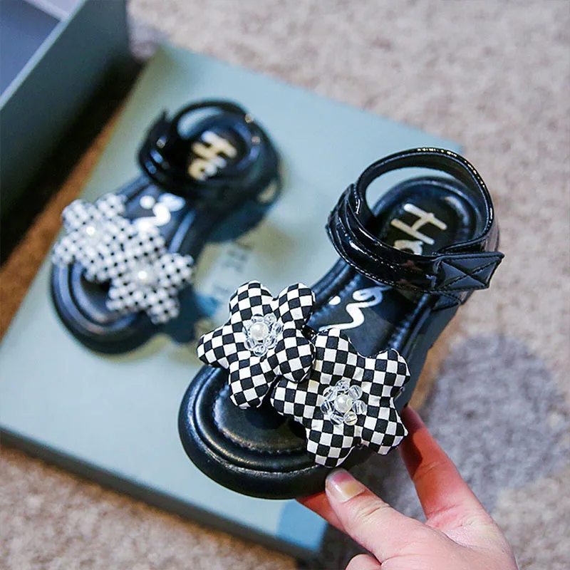 Toddler Girl Sandals Solid Color Breathable Flat Sports Sandals Casual Outer Wear Beach Shoes Bow Little Girl Princess Shoes
Toddler Girl Sandals Solid Color Breathable Flat Sports Sandals Casual Outer Wear Beach Shoes Bow Little Girl Princess Shoes