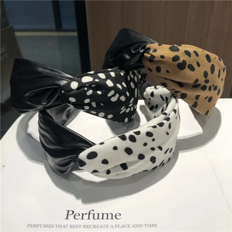 Headband vintage classic leopard print denim paneled crossover headband extra wide double headband hairband new
Headband vintage classic leopard print denim paneled crossover headband extra wide double headband hairband new