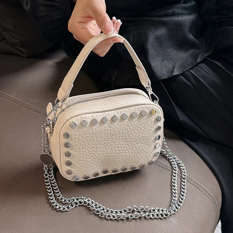 

Роскошный дизайн, классическая женская маленькая квадратная сумка из воловьей кожи, модная повседневная Уличная сумка через плечо с металлической цепочкой
