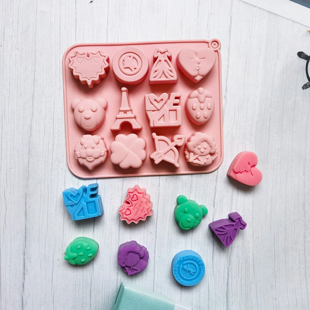 Multi-Shaped Heart Chocolate Mold Silicone Candy Mold Pudding Jelly Baking Mold Love Shape Holiday Cake Decorating Tool
Multi-Shaped Heart Chocolate Mold Silicone Candy Mold Pudding Jelly Baking Mold Love Shape Holiday Cake Decorating Tool