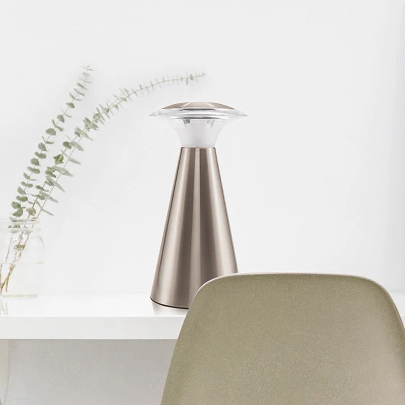 Rechargeable Cordless LED Table Lamp Portable Metal Desk Lamp Night Light Nightstand Bedside Light For Bedroom Study Restaurant
Rechargeable Cordless LED Table Lamp Portable Metal Desk Lamp Night Light Nightstand Bedside Light For Bedroom Study Restaurant