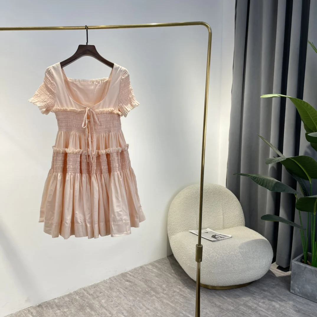 2022 Woman Top Quality Sweet Cotton Shirred Stretchable Top Fit and Flare Self-tie Backless White Pink Cute Mini Dress
2022 Woman Top Quality Sweet Cotton Shirred Stretchable Top Fit and Flare Self-tie Backless White Pink Cute Mini Dress