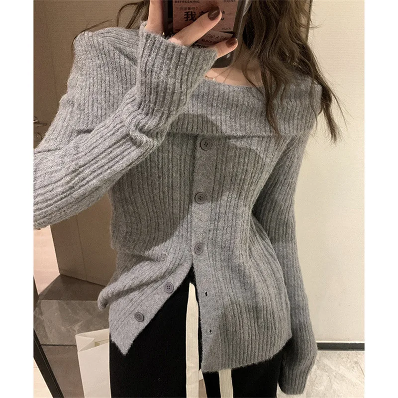 Fashion One-shoulder Long-sleeved Sweater Womens New Square Collar Pullover Bottoming Coat Jumper
Fashion One-shoulder Long-sleeved Sweater Womens New Square Collar Pullover Bottoming Coat Jumper