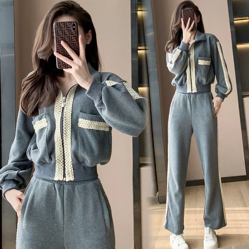 Casual Sports Suit Womens Spring 2022 New Loose Temperament High End Sweater Wide Leg Pants Two Piece Set Gray Plue Size
Casual Sports Suit Womens Spring 2022 New Loose Temperament High End Sweater Wide Leg Pants Two Piece Set Gray Plue Size