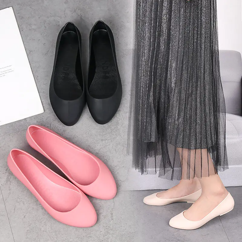 2022 New Season Single Shoes Women's Outer Wear Fashion Flat Rain Boots Non-slip Waterproof Wear-resistant Professional Shoes
2022 New Season Single Shoes Women's Outer Wear Fashion Flat Rain Boots Non-slip Waterproof Wear-resistant Professional Shoes