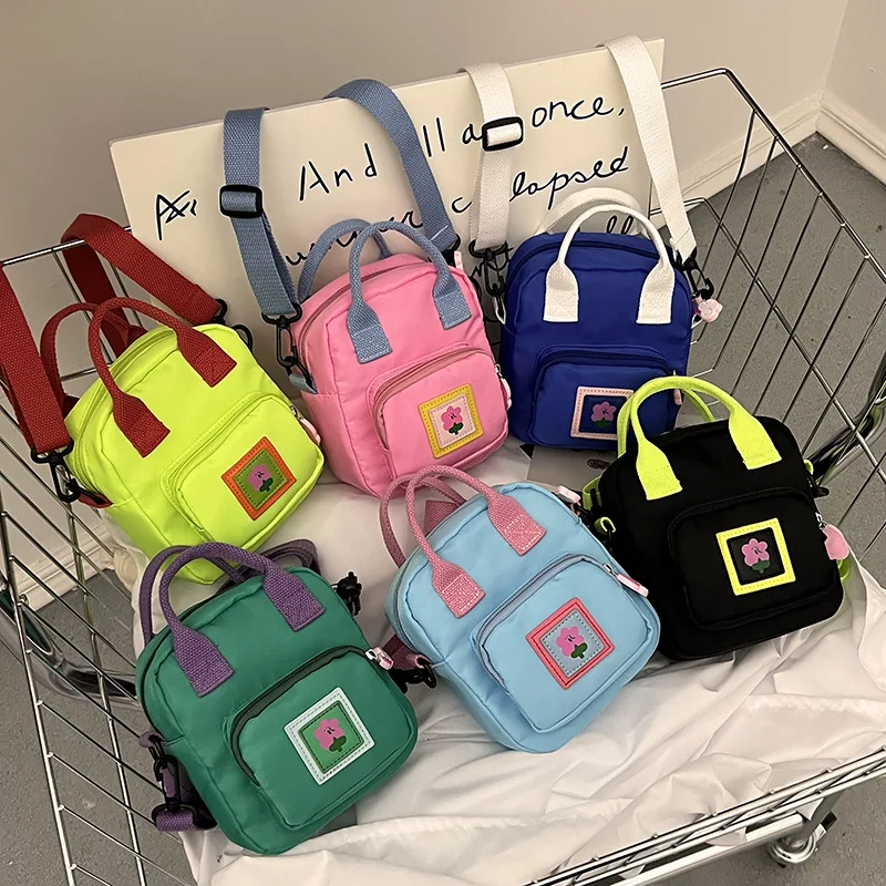 Женская Маленькая нейлоновая сумка через плечо, женские маленькие сумки через плечо, женская сумка на молнии с вышивкой, женская сумка из ис...
Женская Маленькая нейлоновая сумка через плечо, женские маленькие сумки через плечо, женская сумка на молнии с вышивкой, женская сумка из ис...