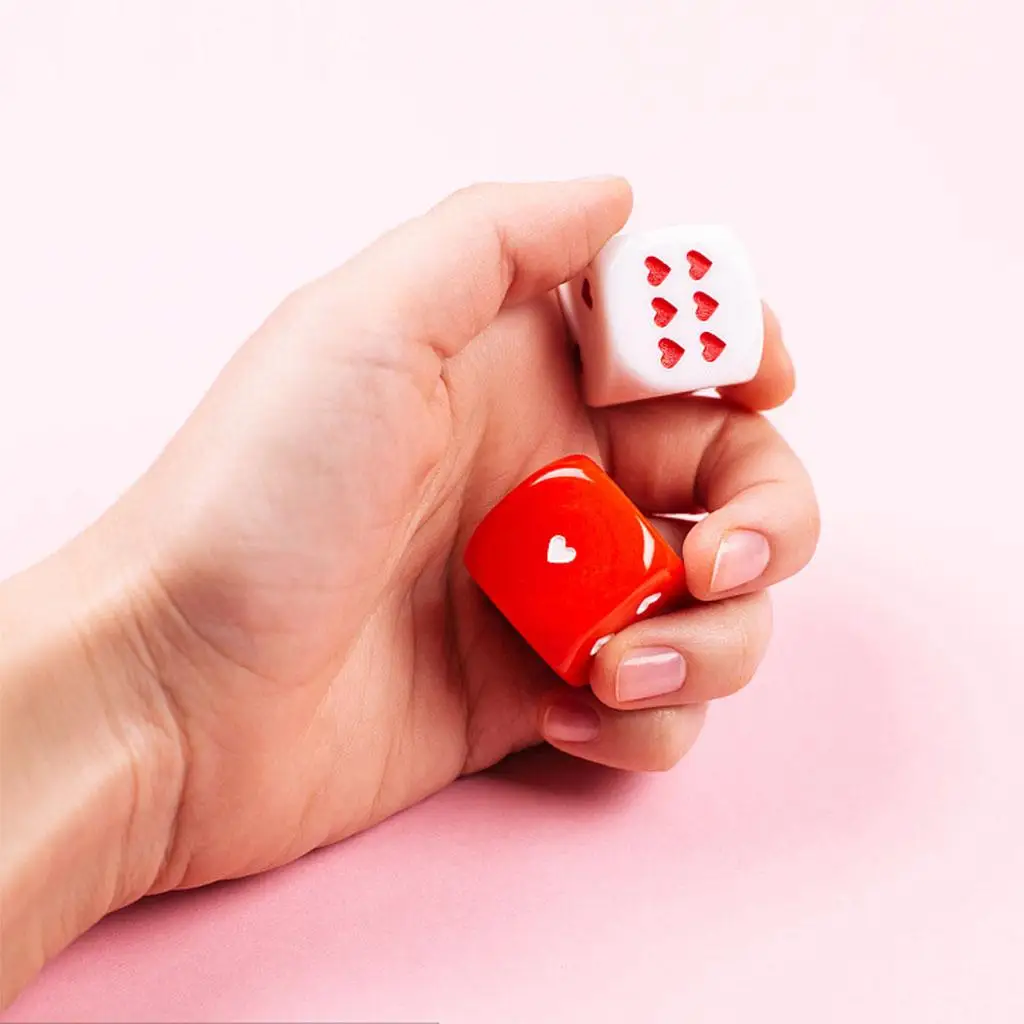 2 Pieces Round Corners Opaque Acrylic White and 5mm 6 Sided Heart Pattern Roleplaying Table Game
2 Pieces Round Corners Opaque Acrylic White and 5mm 6 Sided Heart Pattern Roleplaying Table Game