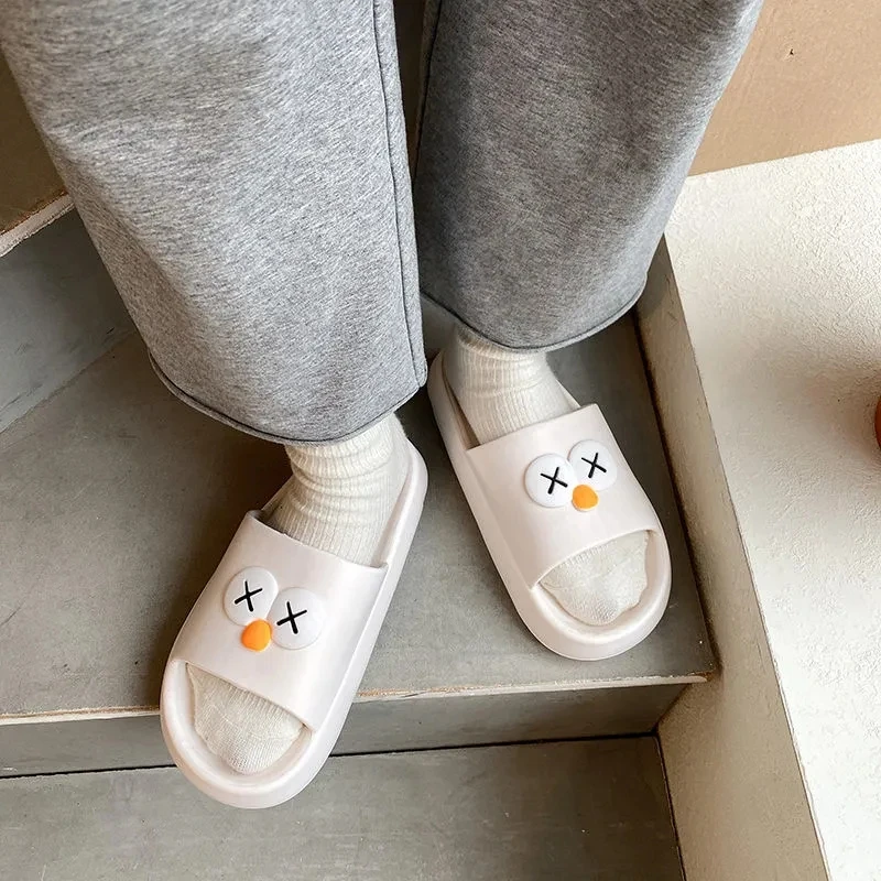 Summer Slippers Men And Women Trend Models Non-slip Deodorant Mute Thick-soled Beach Shoes Fashion All-match Couple Slippers
Summer Slippers Men And Women Trend Models Non-slip Deodorant Mute Thick-soled Beach Shoes Fashion All-match Couple Slippers