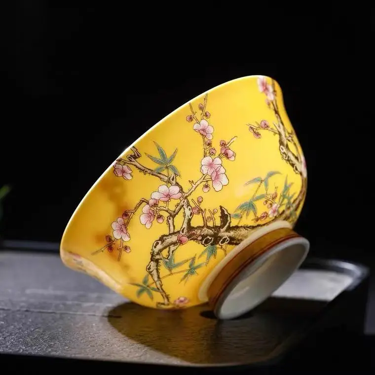 Enamel Single Bowl Chinese Style Retro Flower Bird Pattern Bowl Jingdezhen Fine Bone China Ceramic Tableware
Enamel Single Bowl Chinese Style Retro Flower Bird Pattern Bowl Jingdezhen Fine Bone China Ceramic Tableware