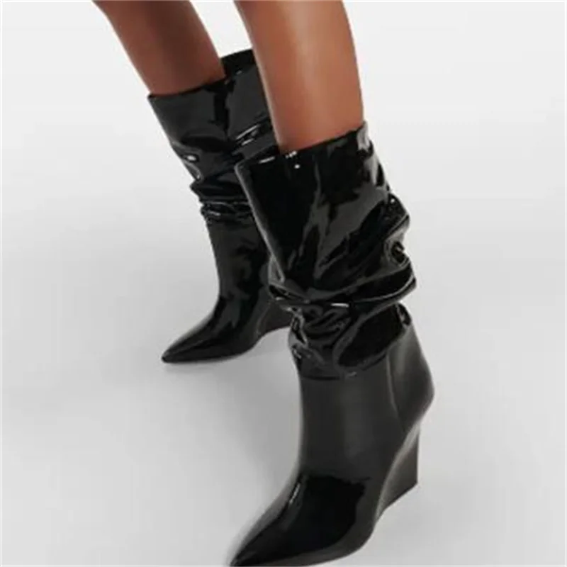 Pleated Shoes for Ladies Pointed Toes Women's Patent Leather Chassure Femme Black Tacones Wedges Calf Boots Sewing Lines Botas
Pleated Shoes for Ladies Pointed Toes Women's Patent Leather Chassure Femme Black Tacones Wedges Calf Boots Sewing Lines Botas