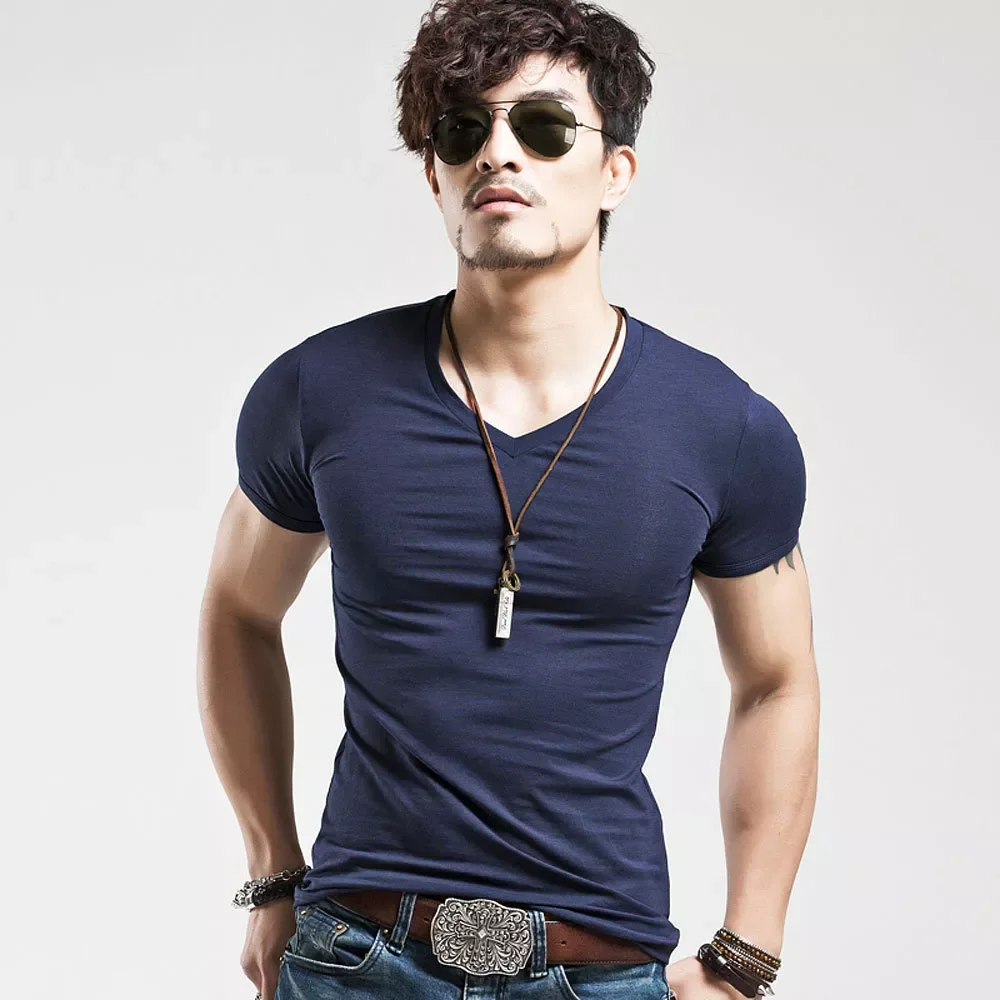 2022 Brand New Men's T Shirt Solid Color V Collar Short Sleeved T-shirt for Man White Tights Tshirts Fit Body Top Tees
2022 Brand New Men's T Shirt Solid Color V Collar Short Sleeved T-shirt for Man White Tights Tshirts Fit Body Top Tees