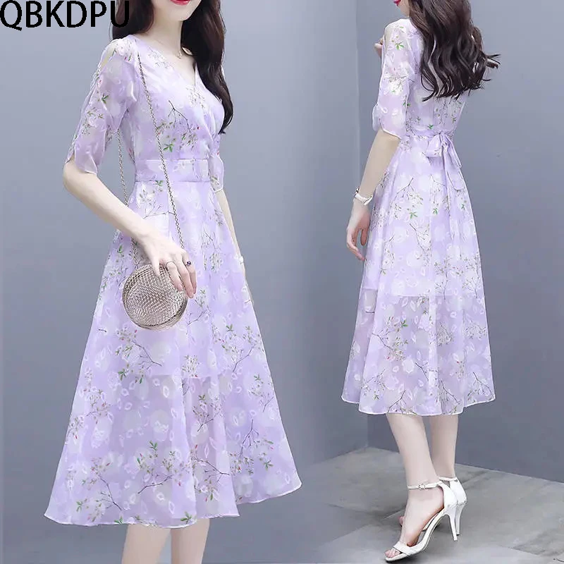 Women High Waist beach dress Purple Chiffon Floral Summer Dress Fashion Printed Sashes Ruffle Button V-Neck Elegant Dresses
Women High Waist beach dress Purple Chiffon Floral Summer Dress Fashion Printed Sashes Ruffle Button V-Neck Elegant Dresses