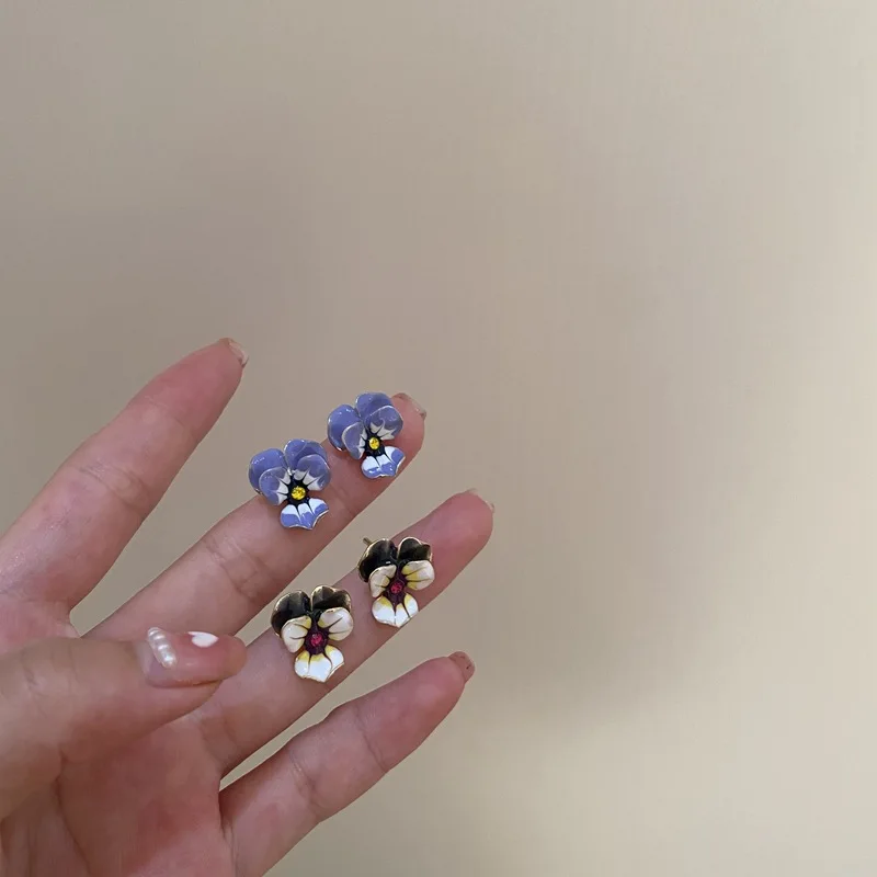 Minar Retro Colorful Enamel Flower Earring for Women Femme Korean Fashion Metallic Floral Stud Earrings Wedding Holiday Jewelry
Minar Retro Colorful Enamel Flower Earring for Women Femme Korean Fashion Metallic Floral Stud Earrings Wedding Holiday Jewelry