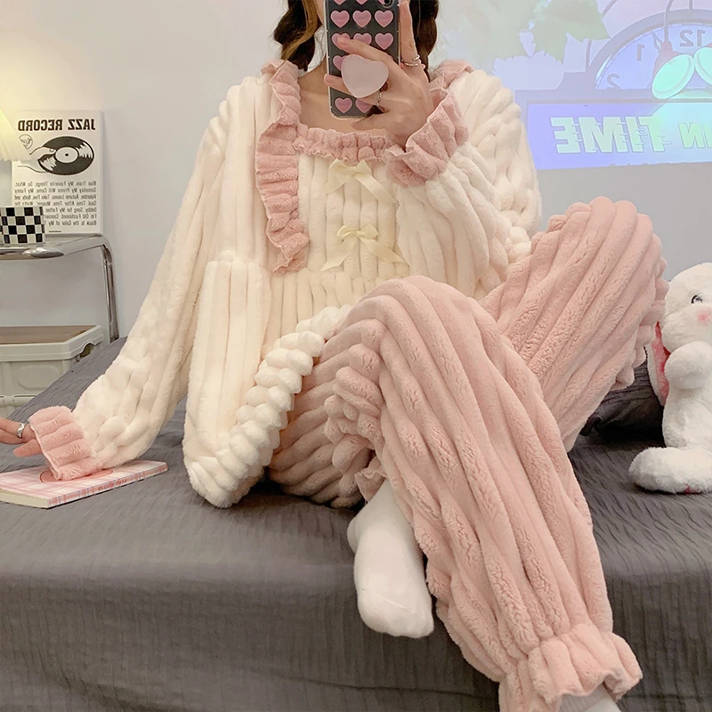 Kawaii Pink Patchwork Women's Winter Flannel 2 Piece Set Pajamas Thick Warm Coral Fleece Long Sleeve Homewear Female Sleepwear
Kawaii Pink Patchwork Women's Winter Flannel 2 Piece Set Pajamas Thick Warm Coral Fleece Long Sleeve Homewear Female Sleepwear
