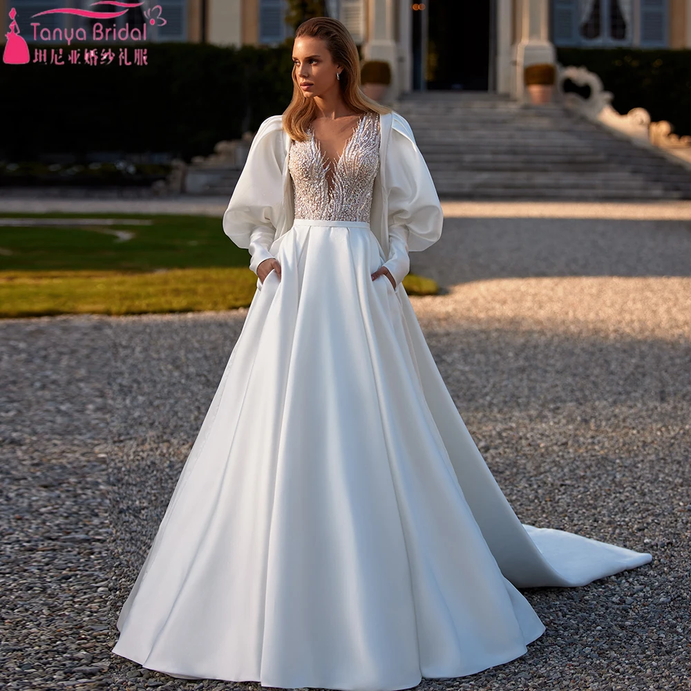 Splendid Wedding Jacket, Long Wrap With Puffed Sleeves Lowered At The Bottom ZJ090 
Splendid Wedding Jacket, Long Wrap With Puffed Sleeves Lowered At The Bottom ZJ090