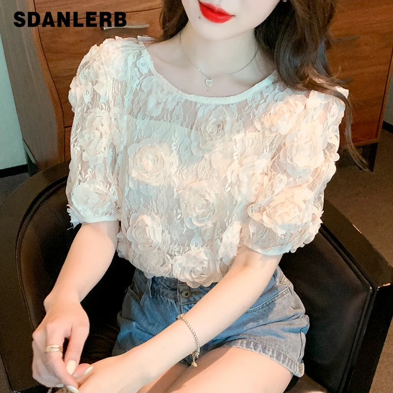 Hollow-out Lace Shirt for Women 2022 Summer New Blusas De Mujer Flower Heavy Work Short Sleeve Elegant High-Grade Top
Hollow-out Lace Shirt for Women 2022 Summer New Blusas De Mujer Flower Heavy Work Short Sleeve Elegant High-Grade Top