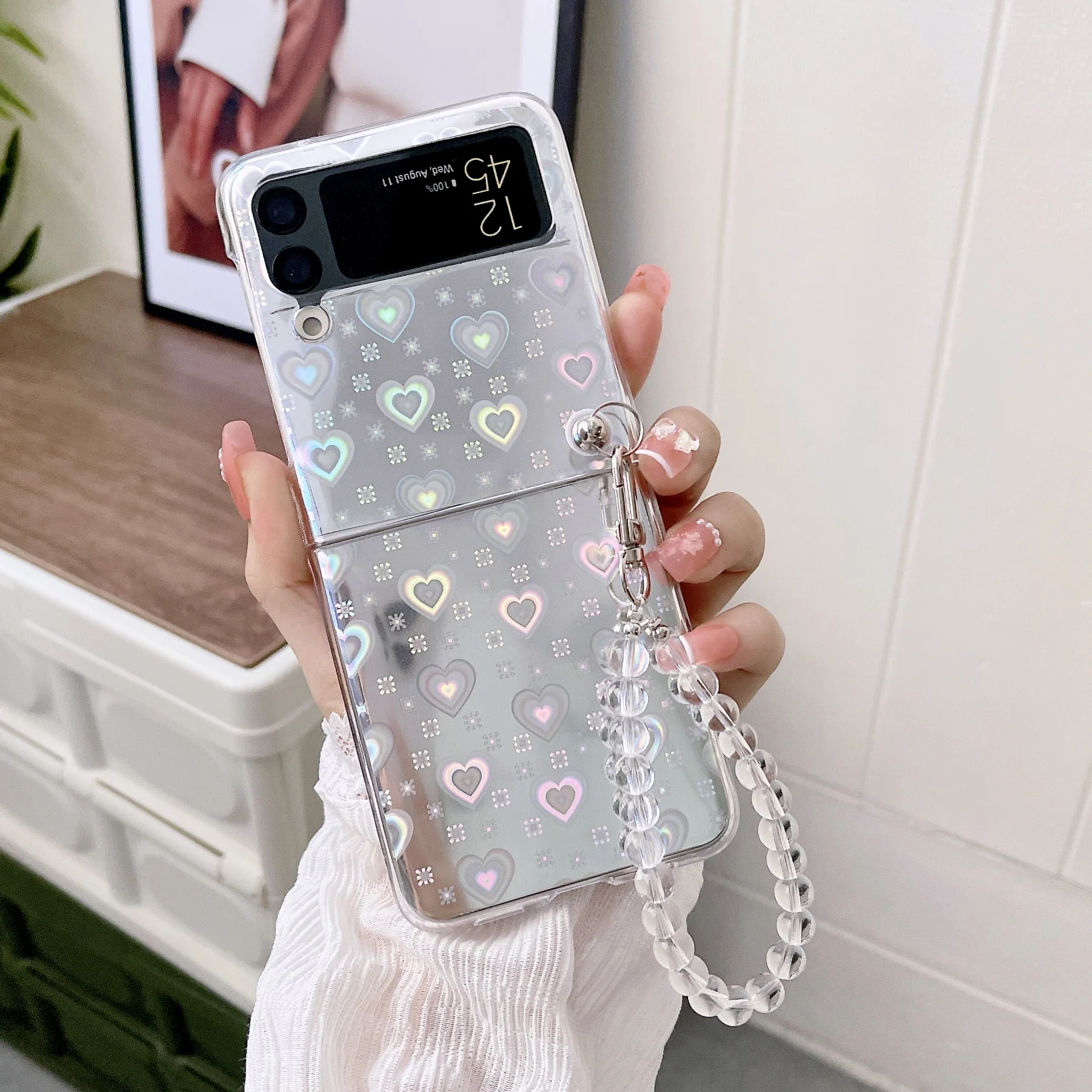 Luxury Laser Electroplating Love Heart Phone Case For Samsung Galaxy Z Flip 3 5G Cover Protective Coque For Z Flip3 With Lanyard
Luxury Laser Electroplating Love Heart Phone Case For Samsung Galaxy Z Flip 3 5G Cover Protective Coque For Z Flip3 With Lanyard