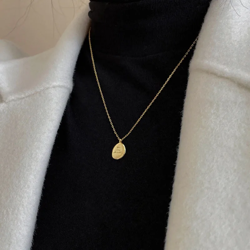 Женское ожерелье из серебра 925 пробы с подвеской в виде английской буквы
Женское ожерелье из серебра 925 пробы с подвеской в виде английской буквы