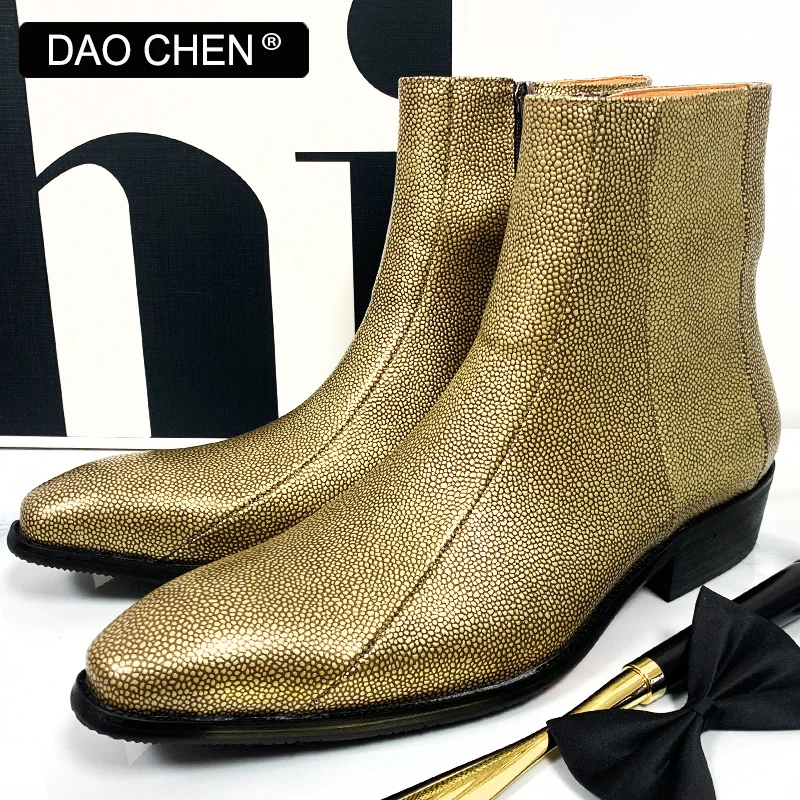 DAOCHEN WINTER MENS BOOTS SHOES GLOD COLOR FASHION PRINTS BOOTS LUXURY DESIGN HANDMADE SHOES MEN BOOTS GENUINE LEATHER MEN SHOES
DAOCHEN WINTER MENS BOOTS SHOES GLOD COLOR FASHION PRINTS BOOTS LUXURY DESIGN HANDMADE SHOES MEN BOOTS GENUINE LEATHER MEN SHOES