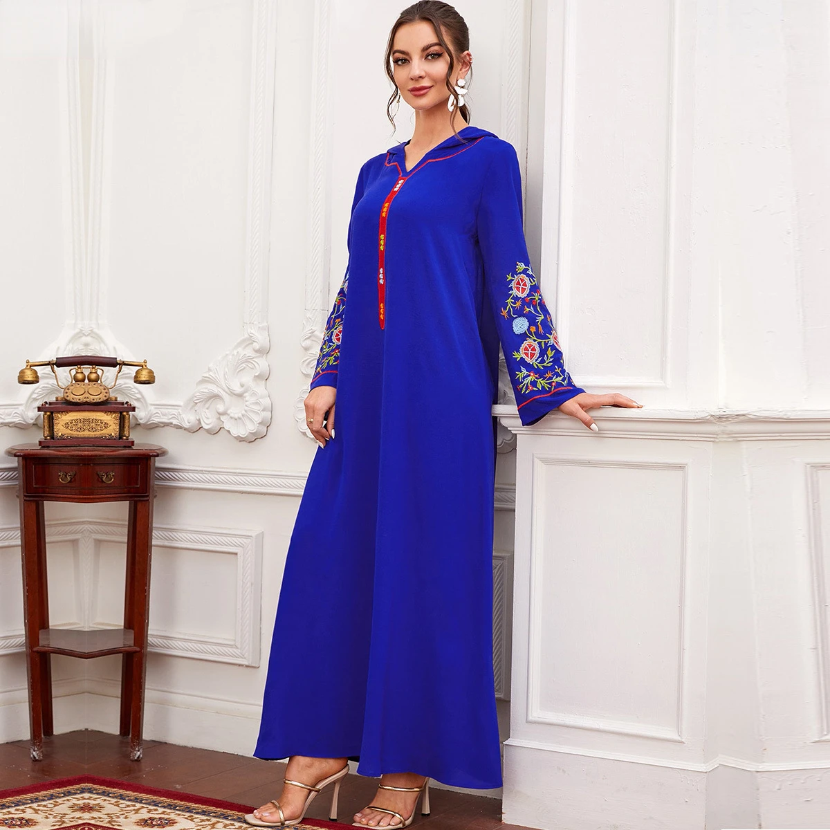 Eid Abaya Дубай Кафтан мусульманский хиджаб платье химар с капюшоном мусульманская одежда Caftan платья женский халат 3XL
Eid Abaya Дубай Кафтан мусульманский хиджаб платье химар с капюшоном мусульманская одежда Caftan платья женский халат 3XL
